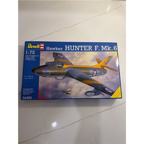 Revell 1:72 Scale Hawker Hunter F MK