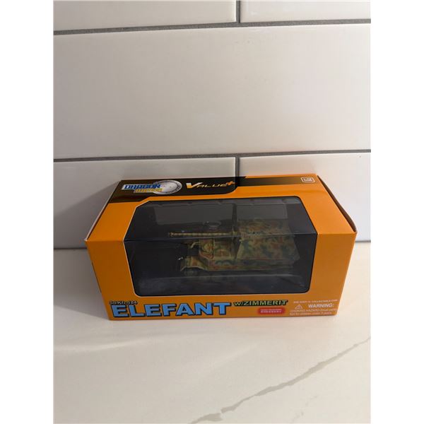 Dragon Amour 1:72 Scale Tank