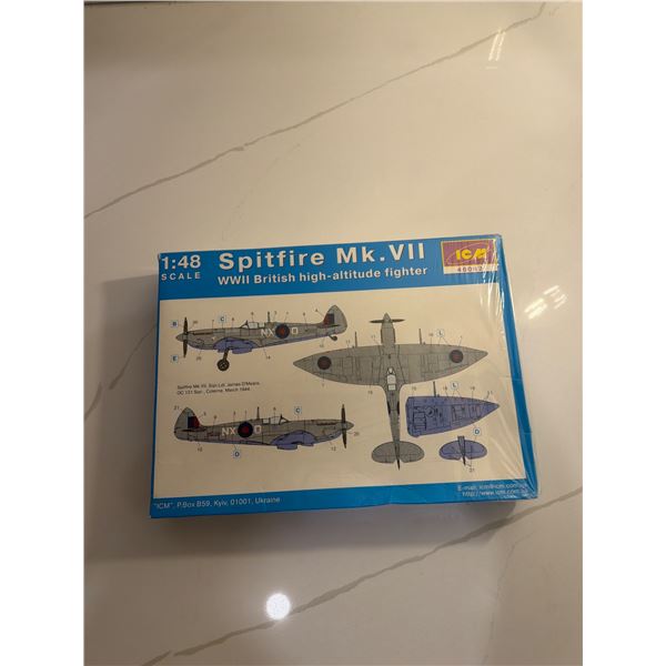 ICM 1:48 Scale Spitfire MK.VII Sealed