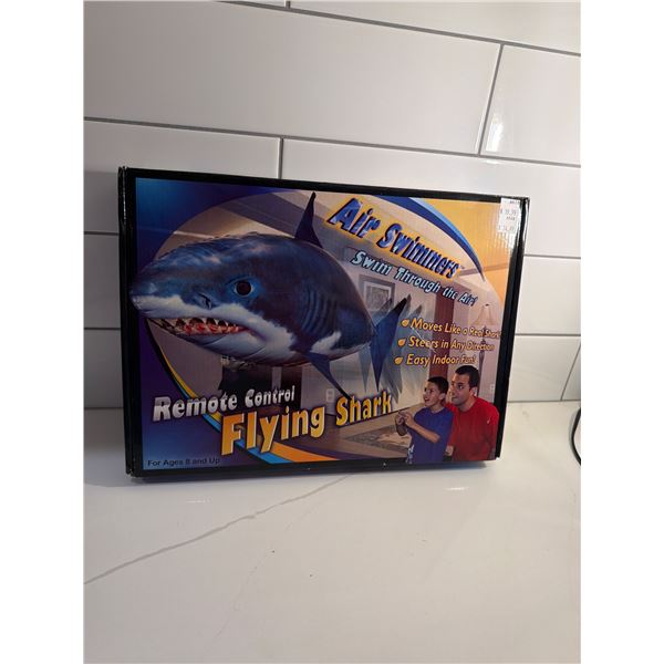 Remote control Flying shark