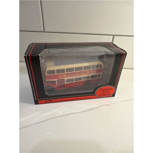 Exclusive First Editions 1:76 Scale Die cast buss
