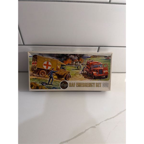 Airfix 00 Scale Raf Emergency set