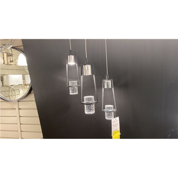 AYSE LED PENDANT 3 LIGHTS MATTE BLACK CLEAR BUBBLE GLASS. RETAIL $669 ADJUSTABLE HEIGHT PENDANTS