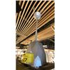 Image 4 : 60" DIAMETER AUTOMOTIVE SILVER FAN WITH REMOTE. SMART FAN