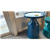 Image 1 : TURIN SIDE TABLE. NAVY LACQUER. RETAIL $2000