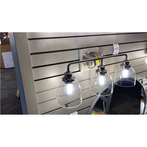 SAVOY HOUSE VALE 3 LIGHT BATHROOM BAR. SATIN NICKEL, CLEAR GLASS