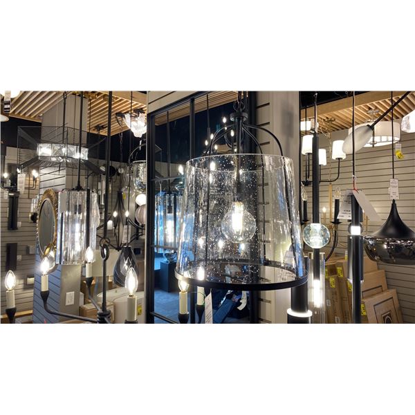 MADISON SINGLE LIGHT PENDANT. MATTE BLACK CLEAR SEEDED GLASS. 14"D
