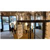 Image 2 : MADISON SINGLE LIGHT PENDANT. MATTE BLACK CLEAR SEEDED GLASS. 14"D