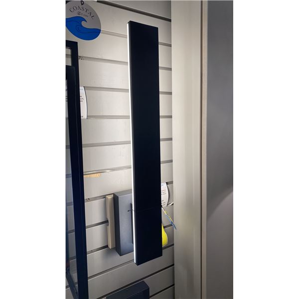 STYLET LED OUTDOOR WALL MOUNT. SAND BLACK, WHITE GLASS. RETAIL $390