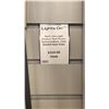 Image 16 : LARGE GROUP LOT OF OUTDOOR ENTRY LIGHTS. 18 ITEMS, 5 ARE IN BOXES. RETAIL $6400