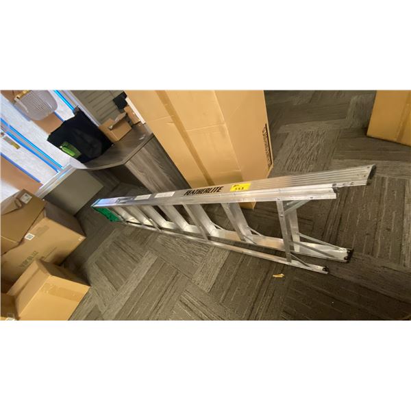 **LD 8' FEATHERLITE ALUMINUM STEP LADDER