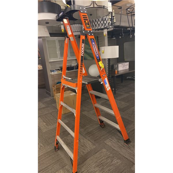 **LD 6 1/2' WERNER STEP LADDER WITH STANDING STEP