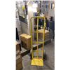 Image 1 : YELLOW 2 WHEEL DOLLY