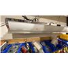 Image 9 : VERY LARGE WORKBENCH WITH MASSIVE AMOUNT OF TOOLS AND CONTENTS. SEE PHOTOS