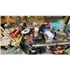 Image 3 : BLUE WORKBENCH WITH CONTENTS AS PER PHOTOS. DIGITAL MULTI METER, VISE, GRINDER, ETC