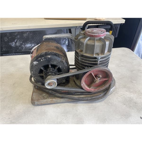 VINTAGE TECO SPEEDY AIR COMPRESSOR