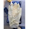 Image 3 : NEW CASE LATEX DIAMOND GRIP GLOVES SIZE LARGE