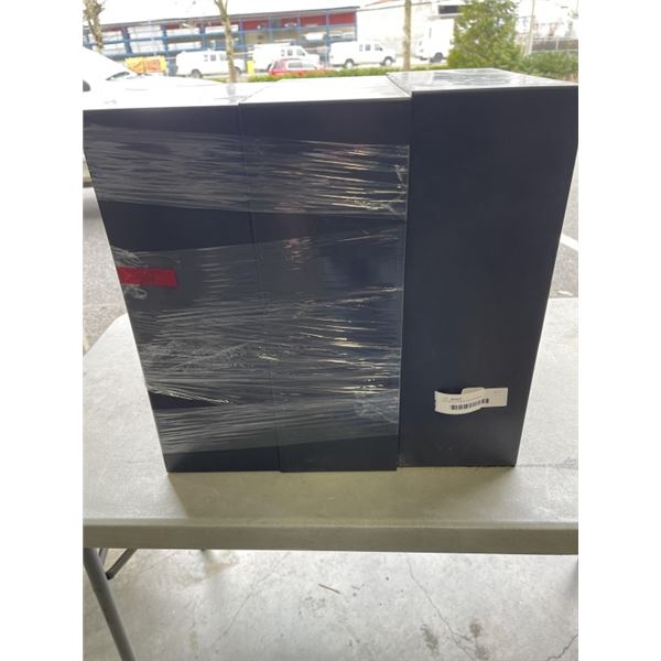 3 PLASTIC PARTS ORGANIZERS