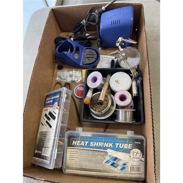 HAKKO FX-888D DIGITAL SOLDERING IRON STATION WITH ACCESSORIES WORKING