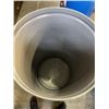 Image 2 : 51 GALLON FOOD GRADE DRUM
