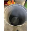 Image 2 : 51 GALLON FOOD GRADE DRUM