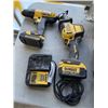 Image 3 : DEWALT 20V CORDLESS TYOOL SET INCLUDING 6-1/2 INCH CIRCULAR SAW, BRUSHLESS COMPACT SAWSALL, DRILL AN