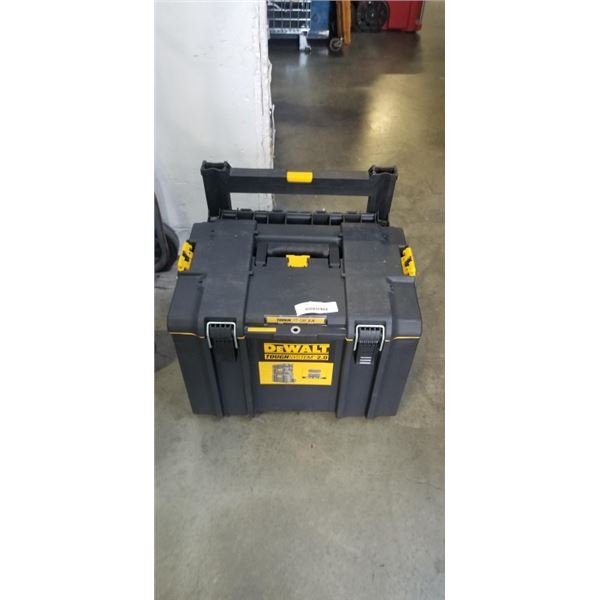 DEWALT TOUGH SYSTEM 2.0 ROLLING TOOL BOX