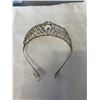 Image 2 : VINTAGE SILVER PLATED W/ RHINESTONES TIARA
