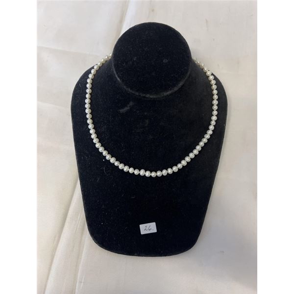 GENUINE PEARLS HAND KNOTTED NECKLACE 17" LENGTH 14K GOLD CLOSURE INCUDING STAND