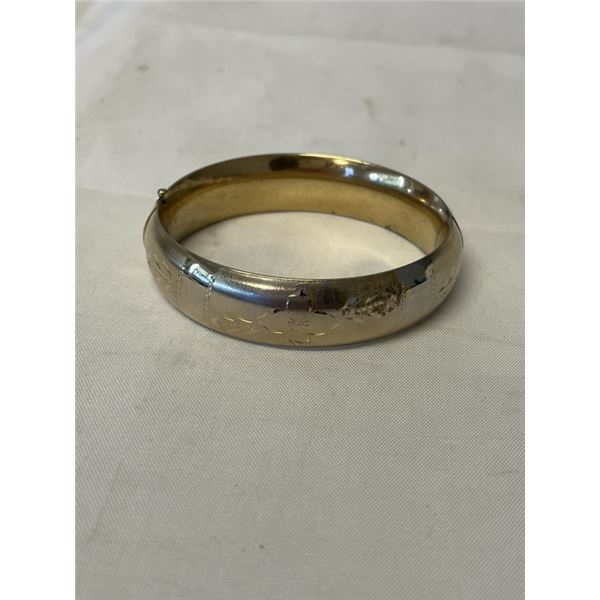 VINTAGE HINGED 14K GOLD ELECTRO PLATE BANGLE, HAND ENGRAVED, MARKED