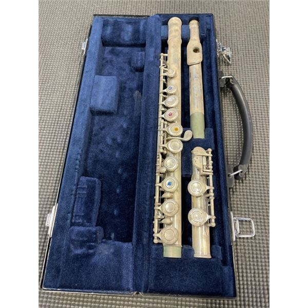 CASED YAMAHA FLUTE