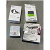 Image 1 : LOT OF ASSORTED ELECTRONICS - EARBUDS, CHARGING STAND, ETC