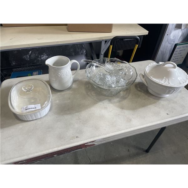 ASSORTED VINTAGE SERVING ITEMS, PUNCH BOWL SET