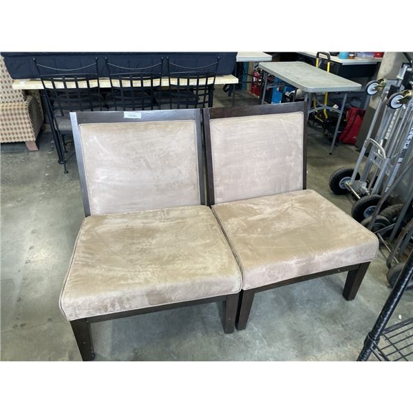 PAIR OF MODERN ACCENT CHAIRS