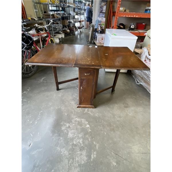 ANTIQUE OAK DROP SIDE TABLE WITH STORAGE