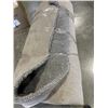 Image 3 : WELLINGTON SUPER SOFT SHAG 7FT 10 X 8FT 6 INCH AREA CARPET, LIGHT GREY
