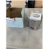 Image 2 : 2 PARTY LIGHT TEALIGHT SETS