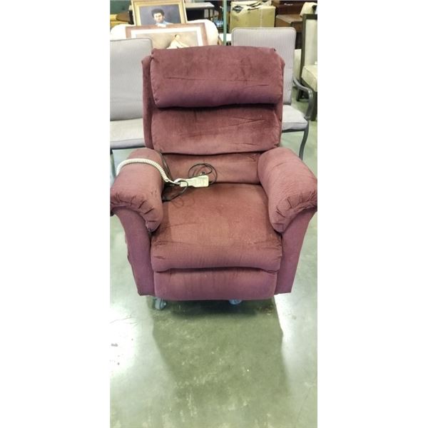 PRIDE ELECTRIC LIFT CHAIR