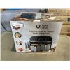 Image 2 : ULTIMA COSA  8.5QT DIGITAL DUAL ZONE AIR FRYER - TESTED WORKING, RETAIL $299