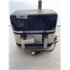 Image 1 : AS NEW BELLA PRO MINI 4QT TRIZONE AIR FRYER W/ EVERGOOD CERAMIC - TESTED WORKING, RETAIL $299