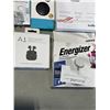 Image 3 : LOT OF ASSORTED ELECTRONICS - EARBUDS, CHARGING STAND, ETC