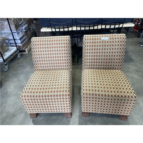 PAIR OF ACCENT CHAIRS