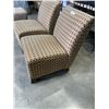 Image 3 : PAIR OF ACCENT CHAIRS