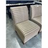 Image 4 : PAIR OF ACCENT CHAIRS