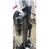 Image 3 : SAMSUNG JET 90 CORDLESS VACUUM WITH TWO BATTERIES AND CHARGING DOCK INCLUDES ACCESSORIES WORKING