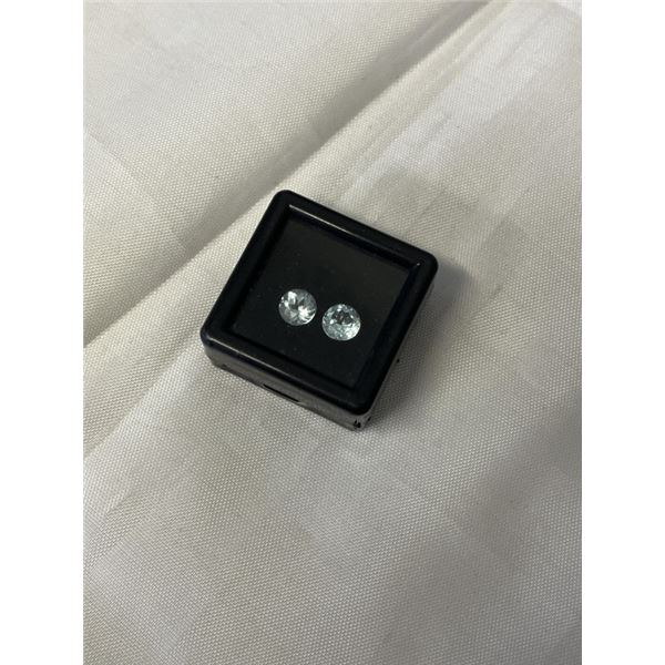 2CT TOPAZ GEMSTONES