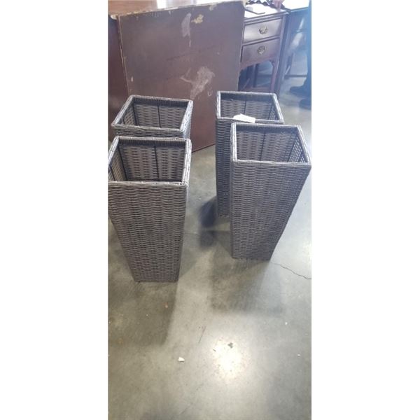 SET OF 4 OUTDOOR RATTAN PLANTERS