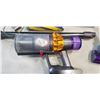 Image 4 : DYSON V15 DETECT SUBMARINE CORDLESS VACUUM WORKING WITH CHARGER DOES NOT DISPLAY LCD