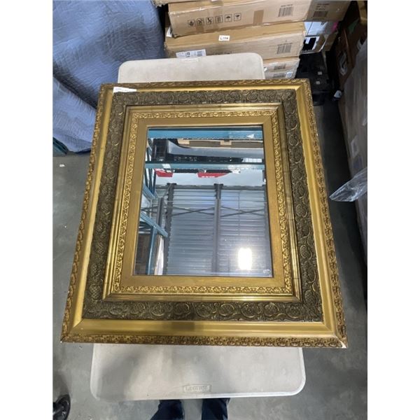 ANTIQUE GOLD WALL MIRROR 32' X 36