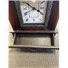 Image 2 : VINTAGE MANTLE CLOCK